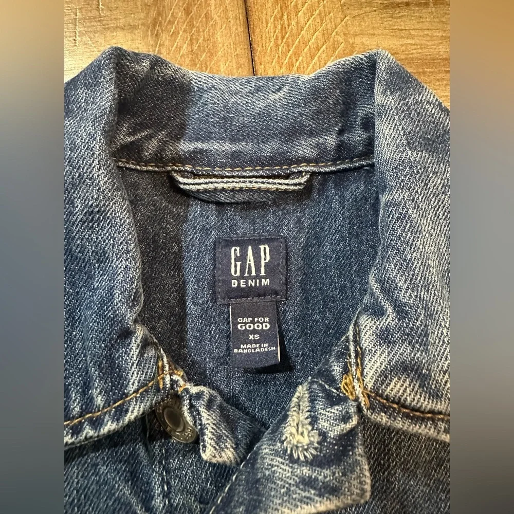 GAP Kids Girls Denim Jean Jacket Size XS Pockets Blue Medium Wash Buttons